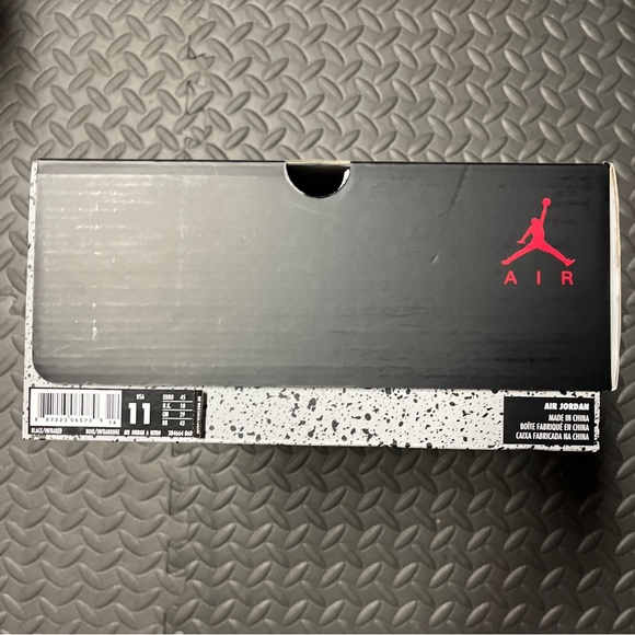 Nike Air Jordan 6 Men's 11 Retro Black Infrared 384664-060 Bred Classic … - Picture 8 of 10